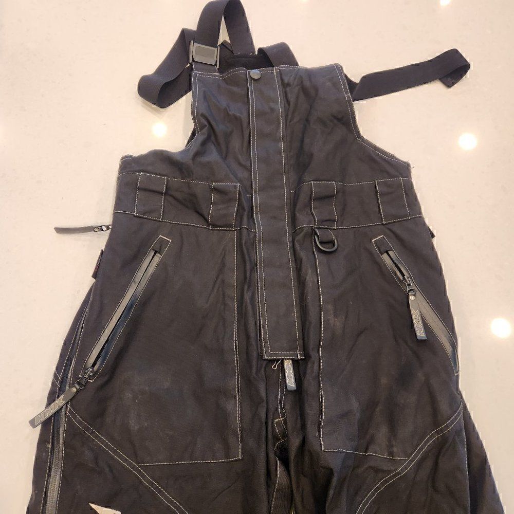 HMK snowmobile bibs. Size M